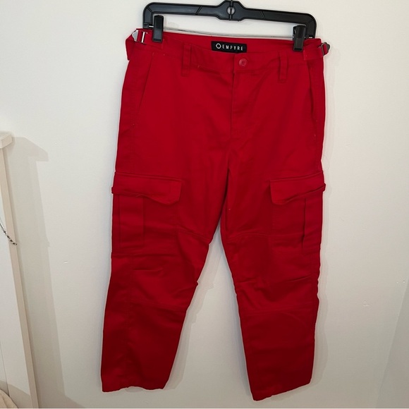 Empyre Red Cargo Pants Size Medium - Picture 2 of 11